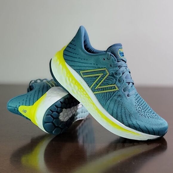 New Balance Fresh Foam Vongo v5 Fuel Cell 990 1080 v11 Men’s Size 7 Blue White